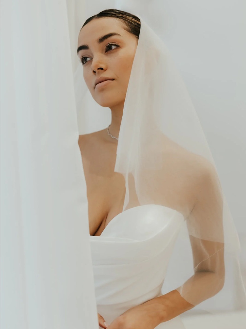Ivory Fingertip Wedding Veil with Blusher - Picture 2 of 13